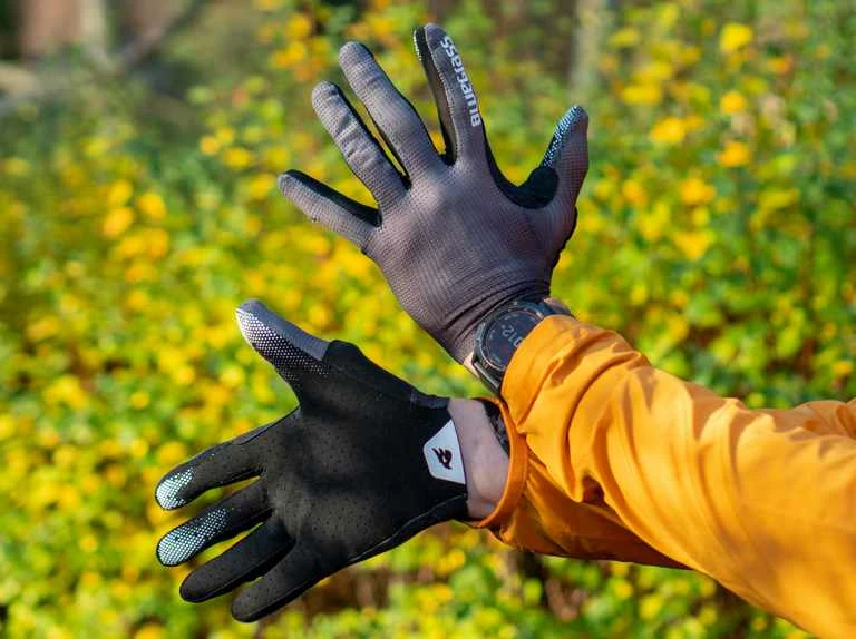vélo Soldes Magasin -vélo Soldes Magasin Bluegrass Vapour Lite mountain bike gloves 1 ffb575d
