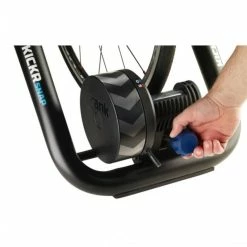 HOME TRAINER WAHOO KICKR SNAP -vélo Soldes Magasin home trainer wahoo kickr snap 1