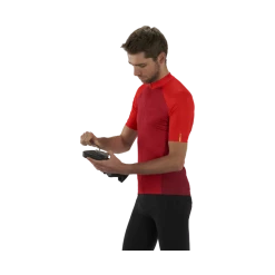MAILLOT MAVIC COSMIC JERSEY ROUGE -vélo Soldes Magasin maillot mavic cosmic jersey rouge 4